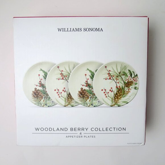 Williams Sonoma Set of 4 Woodland Berry 6.5" Appetizer Plates - Picture 4 of 9